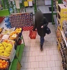 Омичка воровала продукты из магазинов