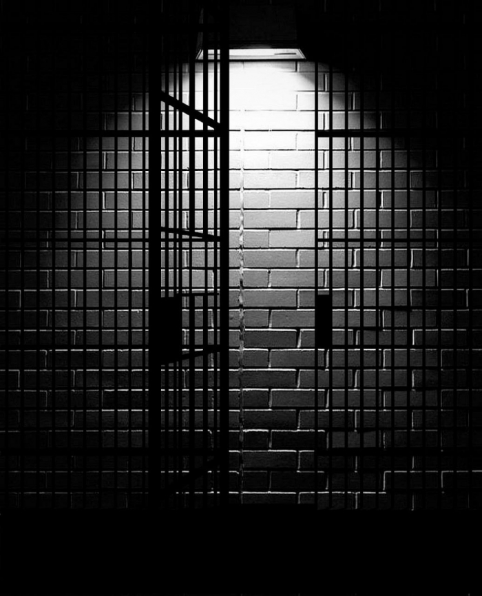 Москвичей, напавших на омского программиста из-за криптовалюты, приговорили к колонии строгого режима