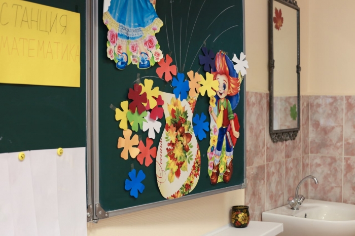 Стали известны даты проверочных работ для омских школьников