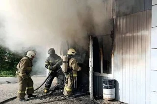 За неделю омские пожарные потушили 86 пожаров и спасли 4 человека