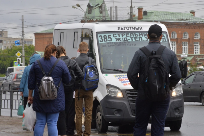 Прокуратура отреагировала на жалобы омичей из-за новой схемы движения маршруток