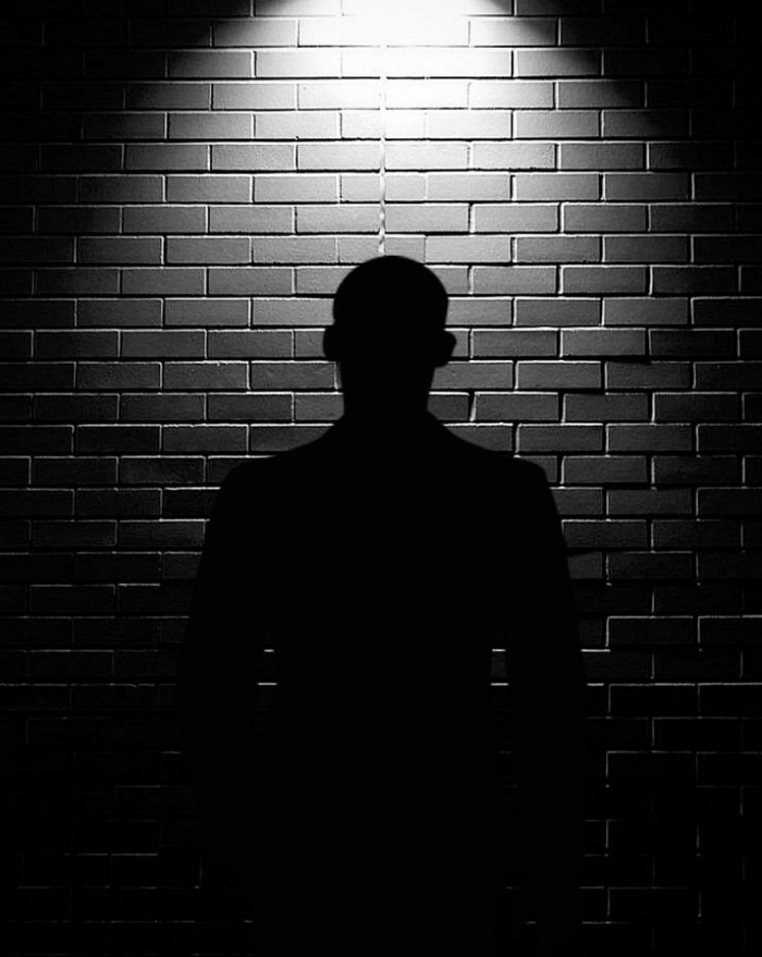 В Омске нашли мужчину, который  прострелил плечо подростку из травматического оружия