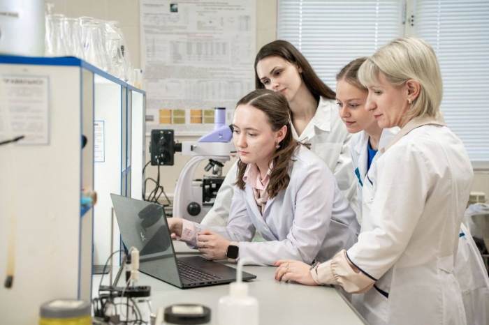 В Омске разрабатывают «умные» материалы для восстановления костей