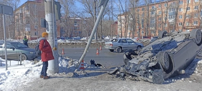 Появились подробности сегодняшнего ДТП на Космическом проспекте