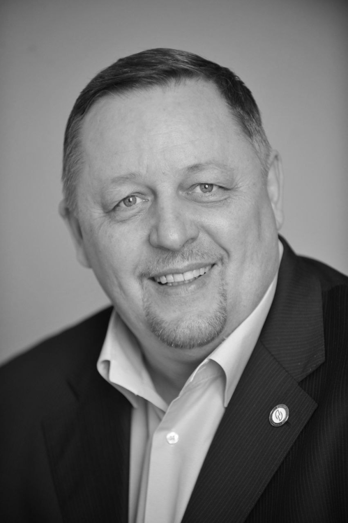  Скончался Виталий Путинцев