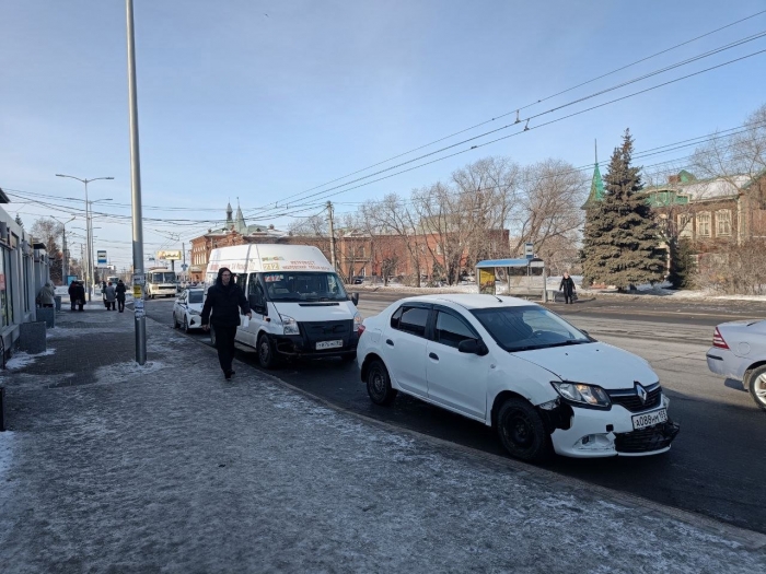 Омичка пострадала в ДТП в центре города