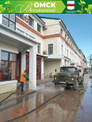 Дорожники круглосуточно работают в городе — за сутки откачали более 500 м³ воды и починили ~800 м² покрытия 